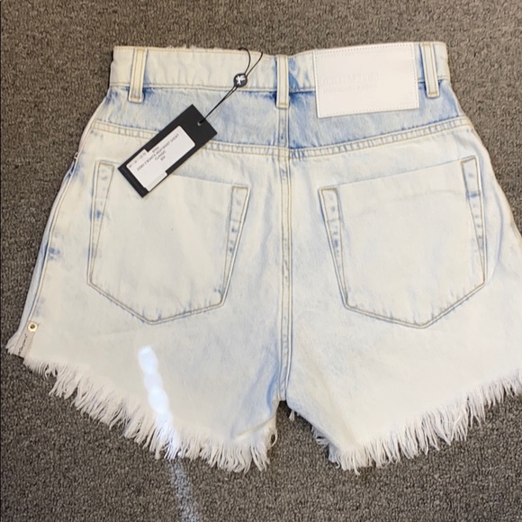 One Teaspoon - Picture 2 of 2